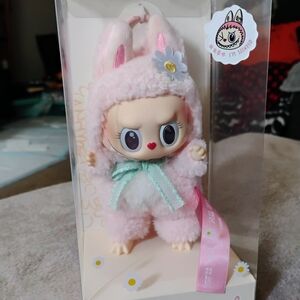 POPMART Labubu Close To Sweet POP LAND Exclusive NEW Plush Doll Pendant